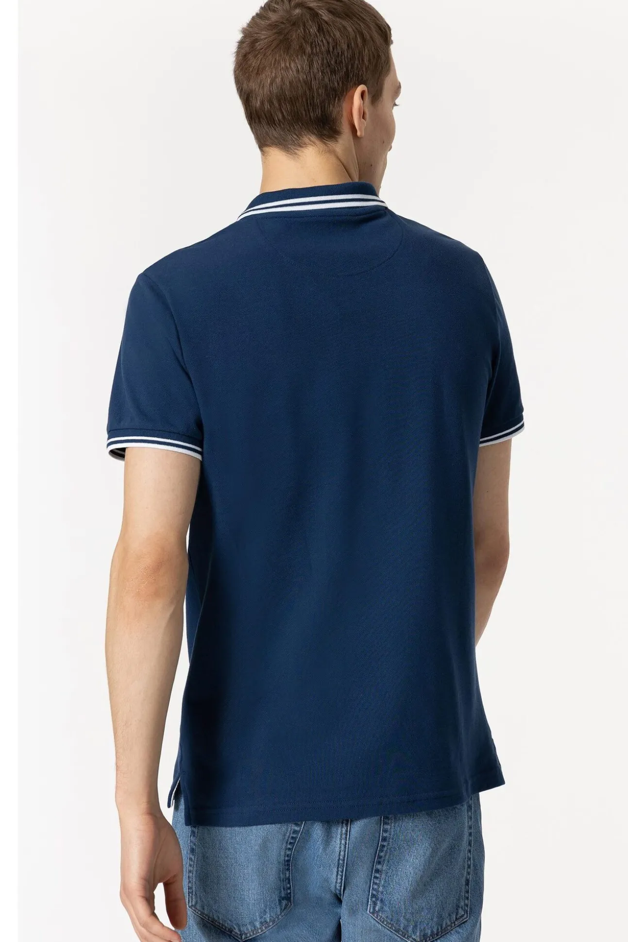 Polo Pique Con Detalle Rayas