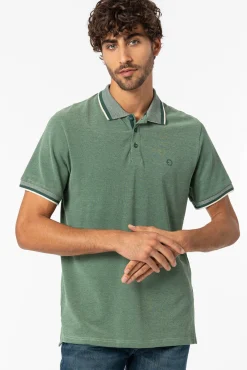 Polo Pique Detalle Estampado Con Relieve