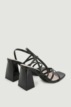 Sandalias Con Tiras Efecto Serpiente