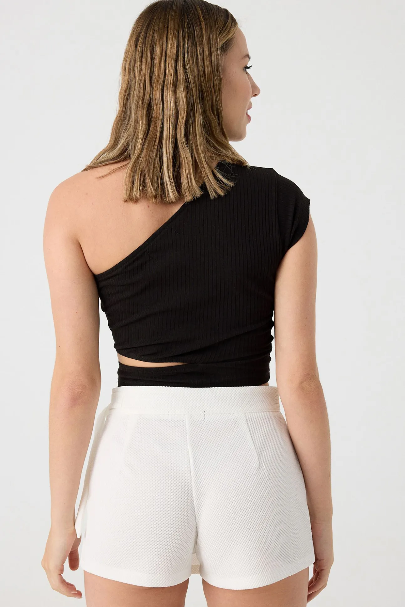 Short Falda Hebilla