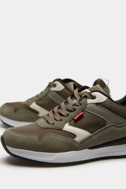 Sneaker Oats Refresh