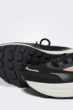 Sneakers Only Play
