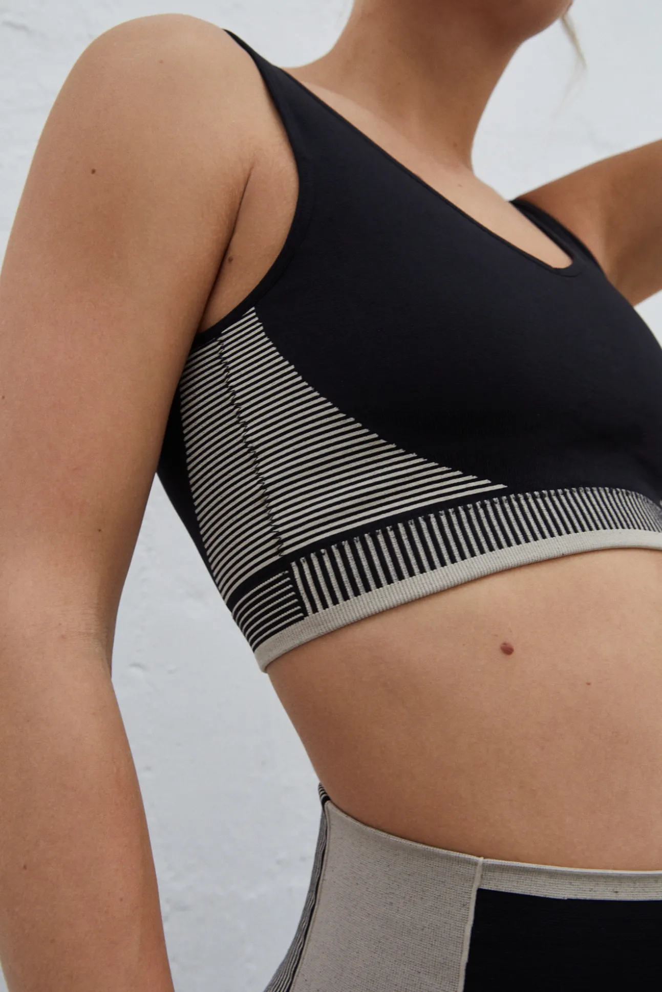 Sujetador Deportivo Negro Seamless Fit