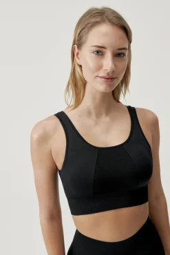 Top Akira Black