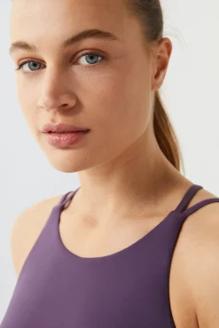 Top Deportivo Morado Collagen Feel