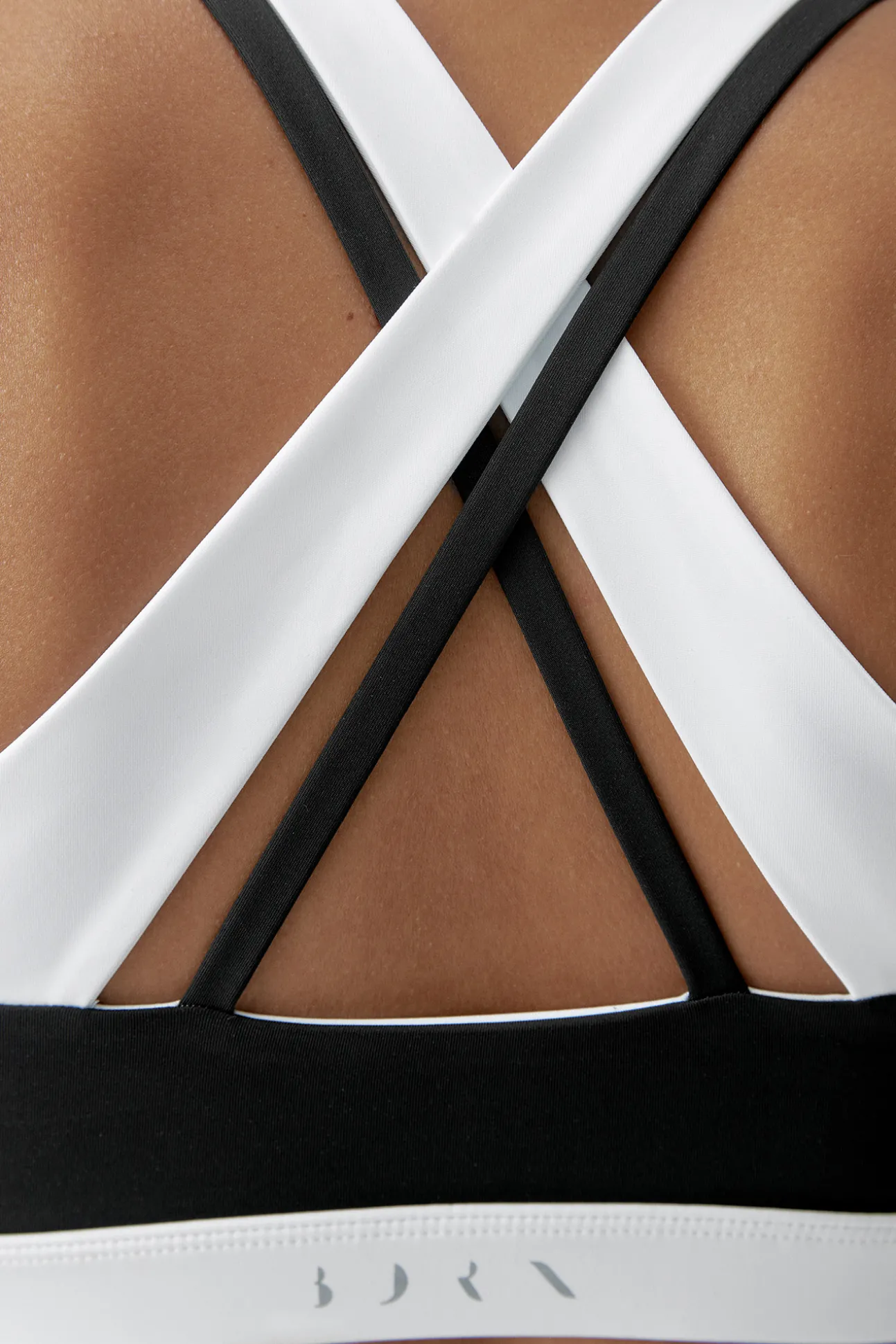 Top Hanae Black/White