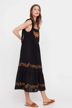 Vestido Bordado