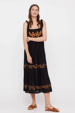 Vestido Bordado