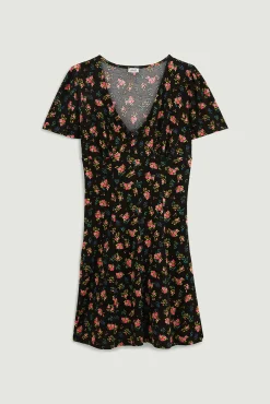 Vestido Corto Con Botones