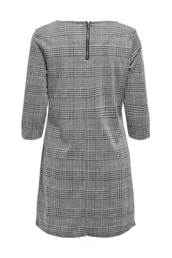 Vestido Corto Con Magas 3/4