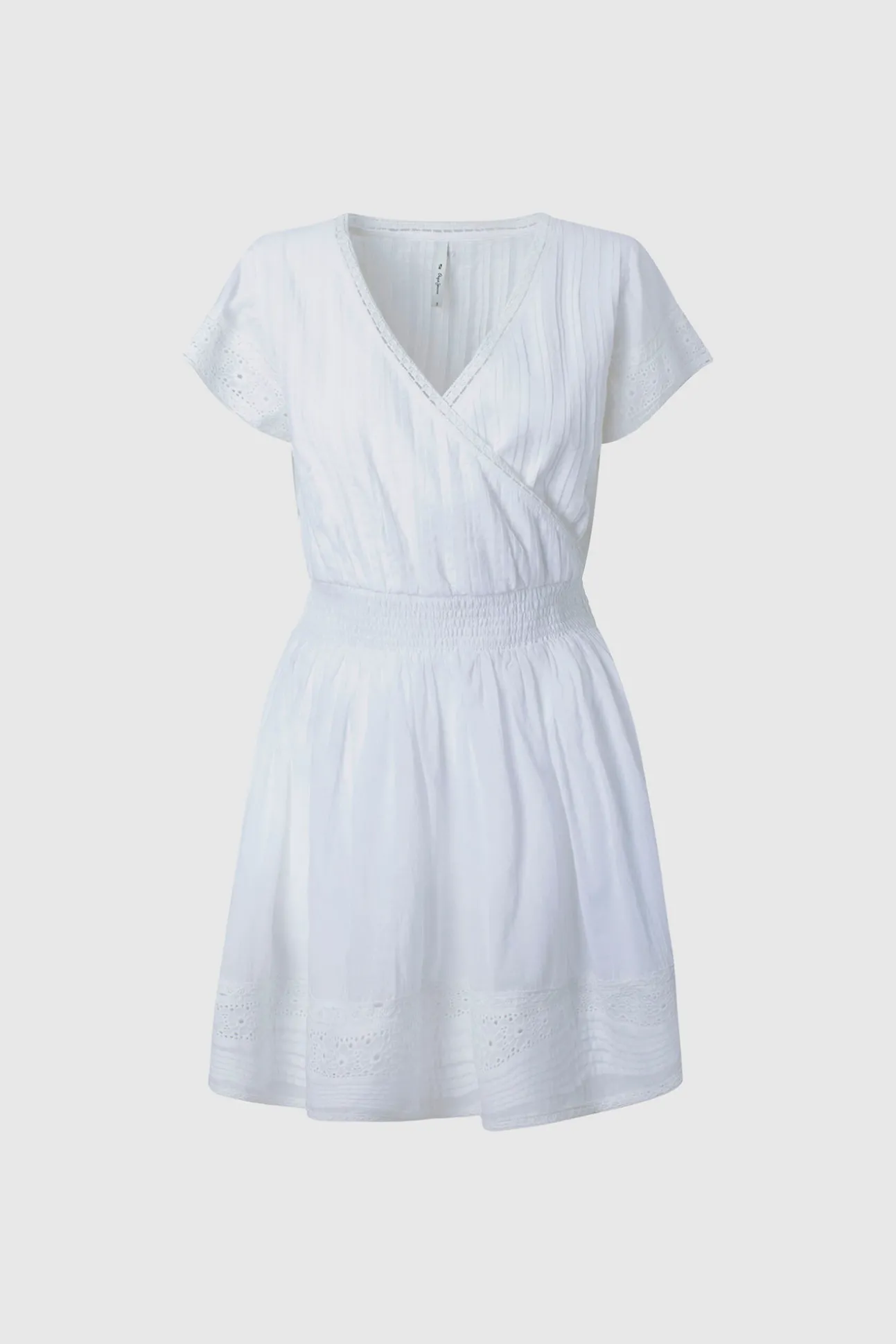 Vestido Corto De Manga Corta.