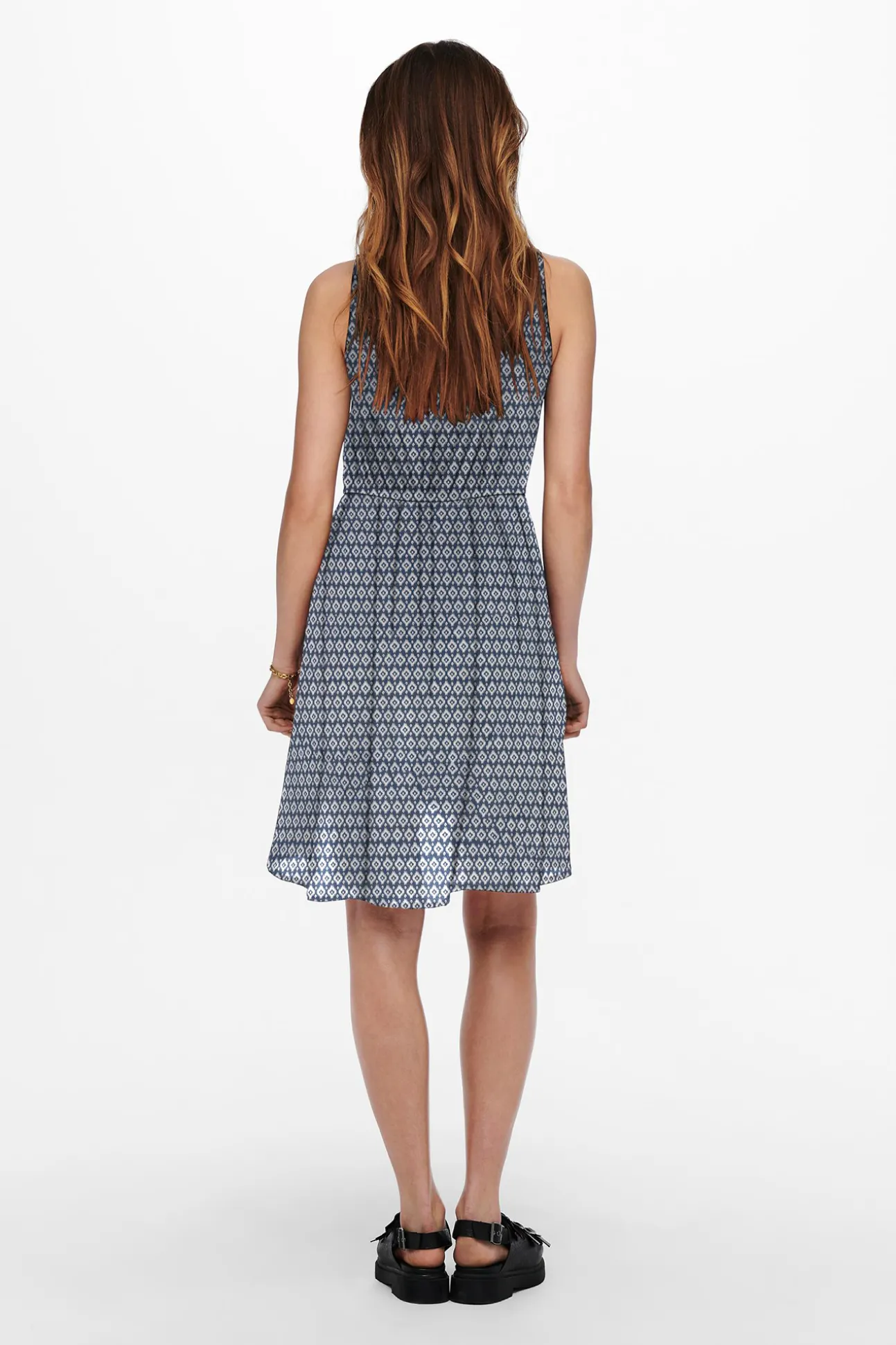 Vestido Corto Estampado Sin Mangas