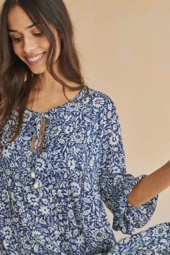 Vestido Corto Flores