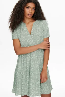 Vestido Corto Manga Corta