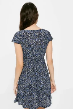 Vestido Corto Nudo Escote