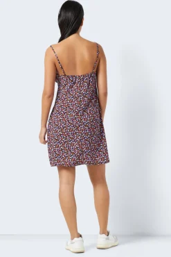 Vestido Corto Tirantes