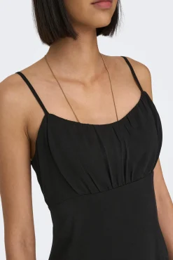 Vestido Corto Tirantes