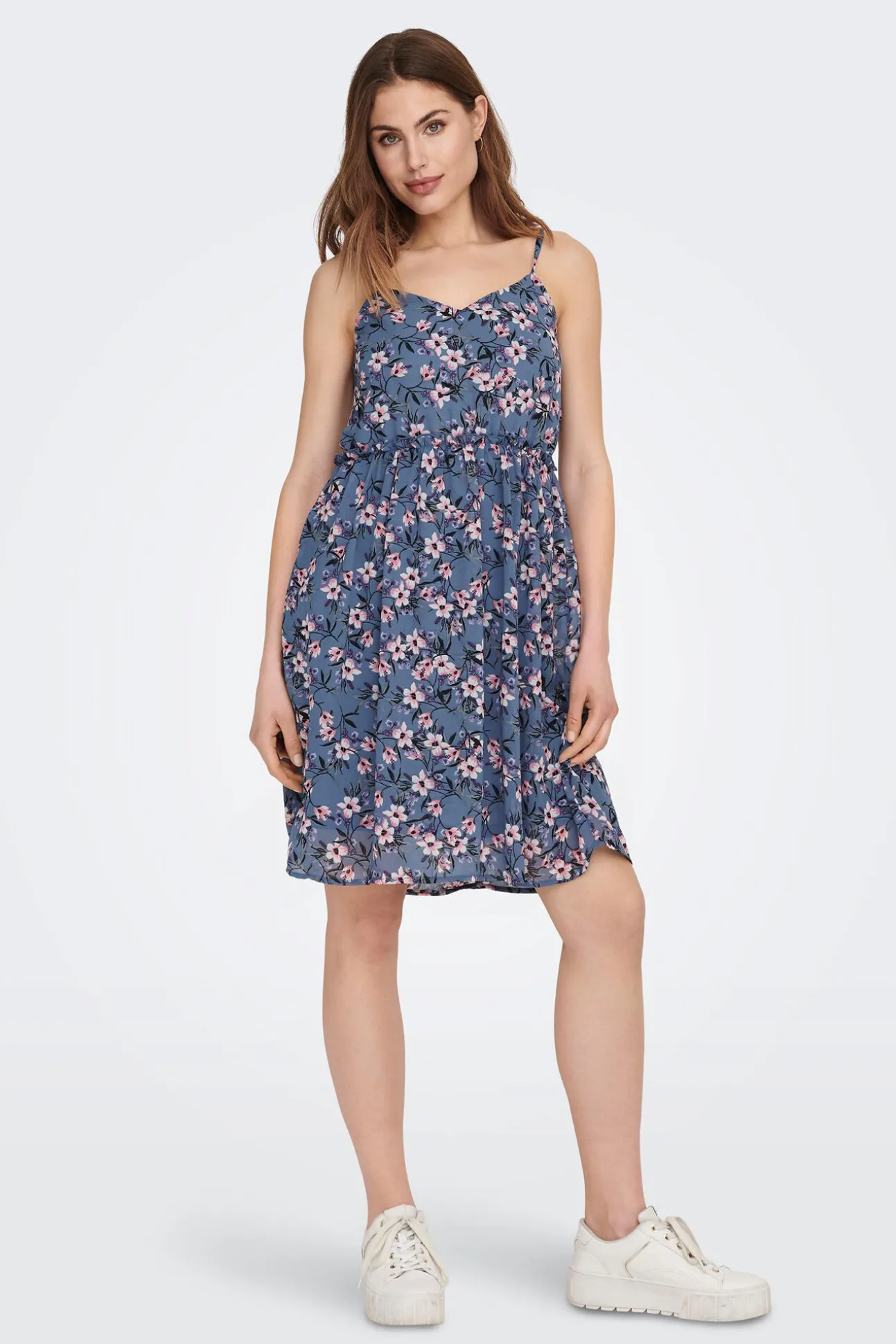 Vestido Corto Tirantes Fluido