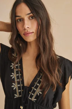 Vestido Corto Volantes