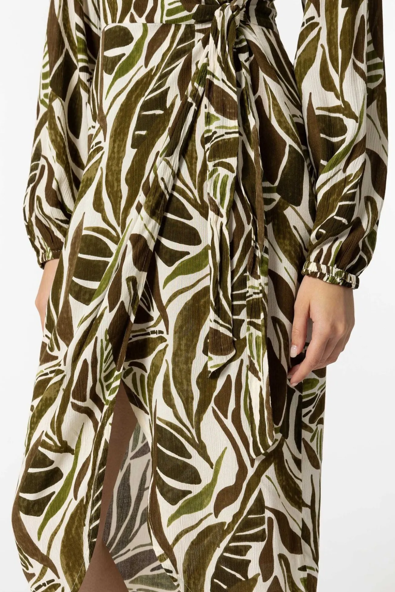 Vestido Cruzado Con Lazo
