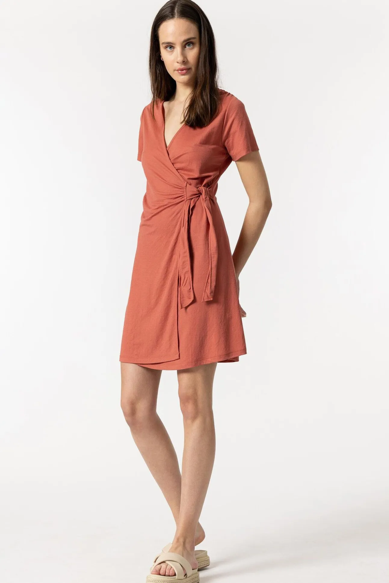 Vestido Cruzado Con Lazo