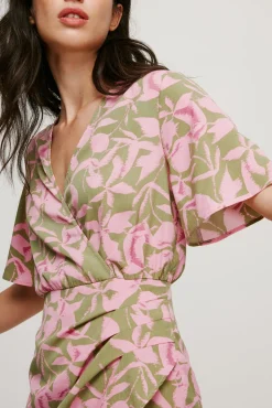 Vestido Envolvente De Manga Corta