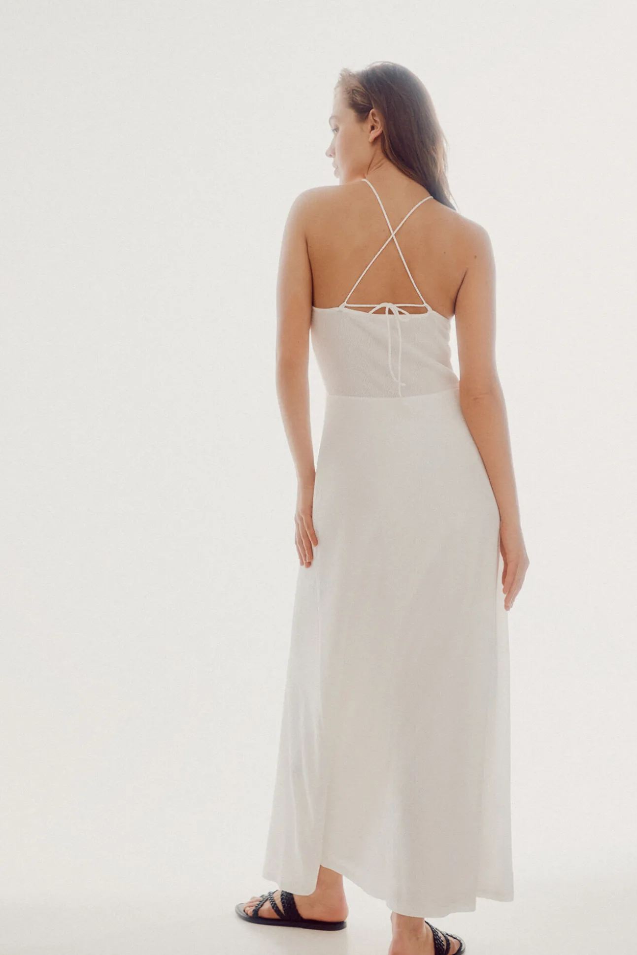 Vestido Halter Con Abalorios