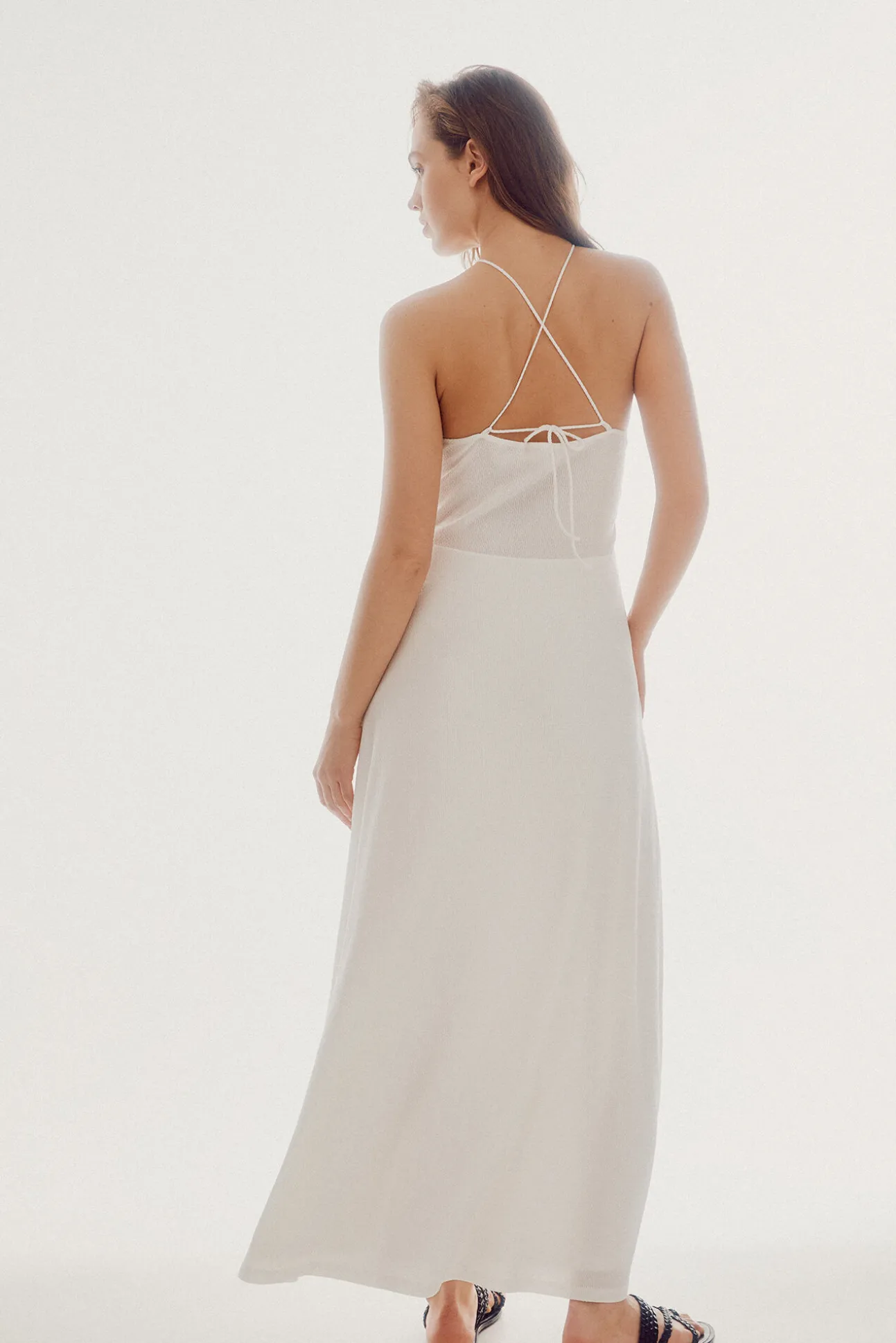 Vestido Halter Con Abalorios