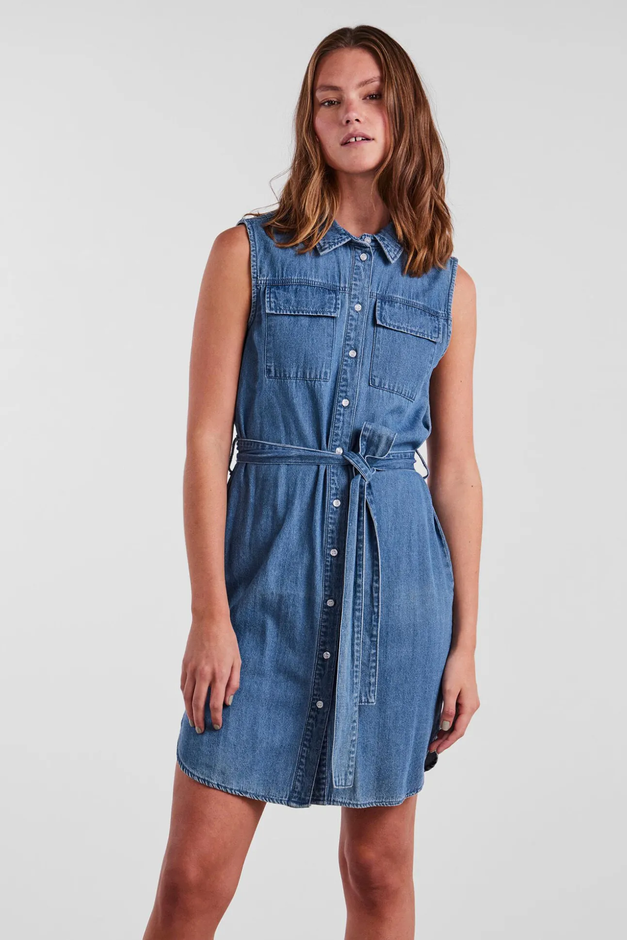 Vestido Midi De Tirantes.