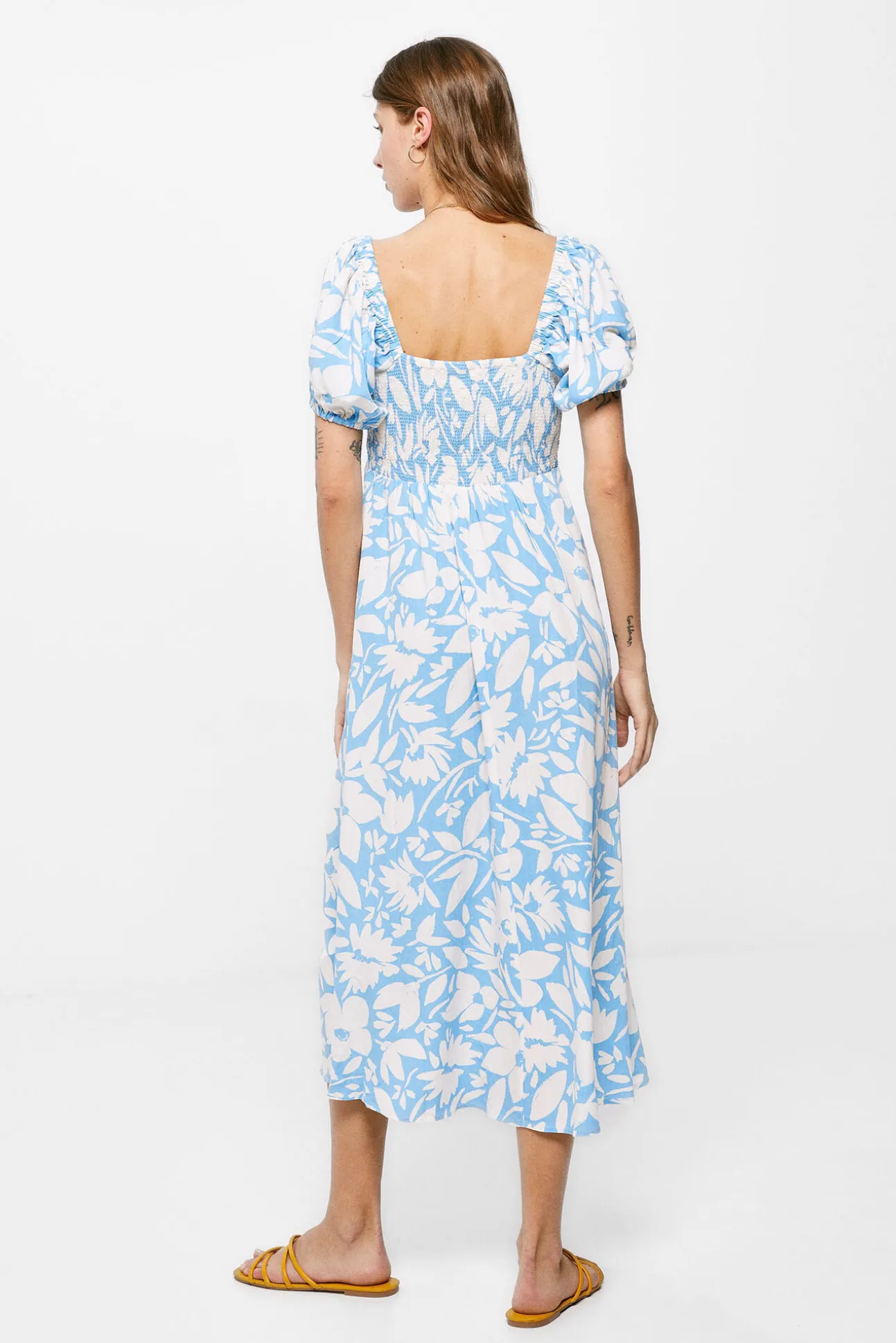 Vestido Midi Escote Lazo
