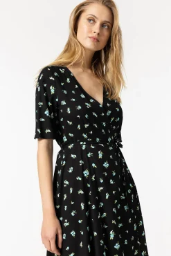 Vestido Midi Floral Cruzado Con Lazo