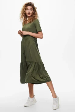 Vestido Midi Manga Corta