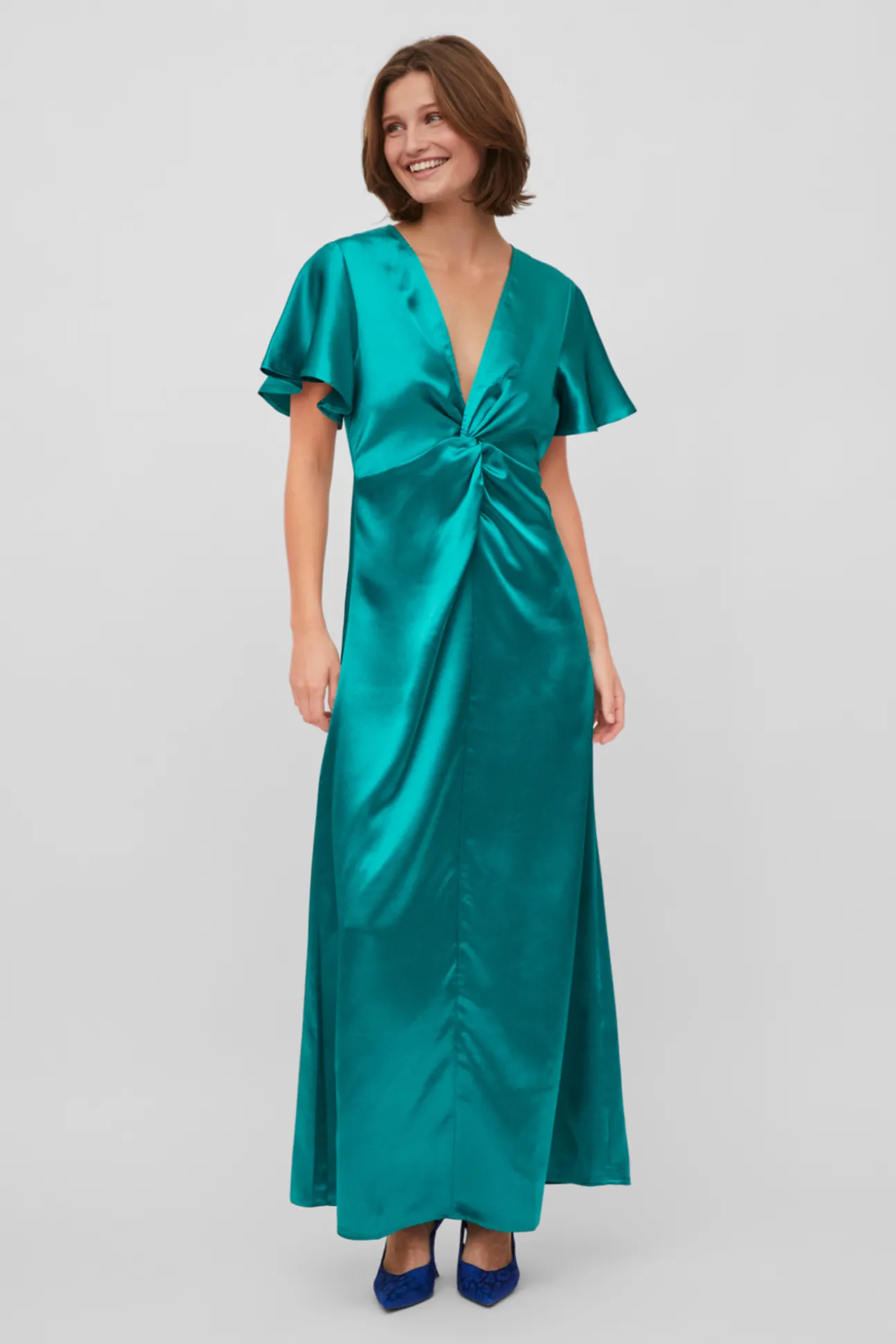 Vestido Satinado De Manga Corta
