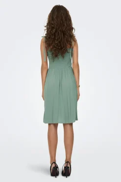 Vestido Tirantes Nido De Abeja