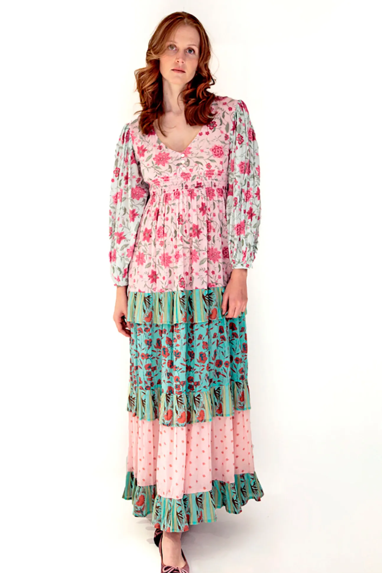 Vestido Tricolor De Manga Larga Con Print