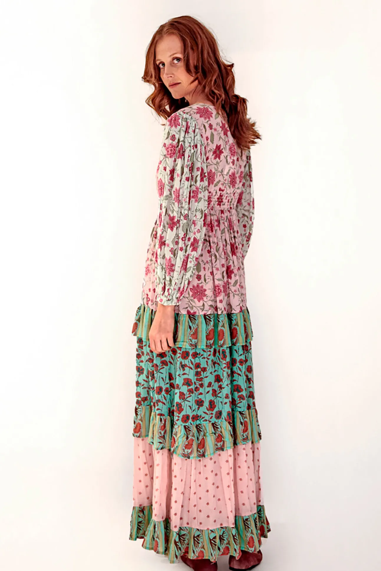 Vestido Tricolor De Manga Larga Con Print