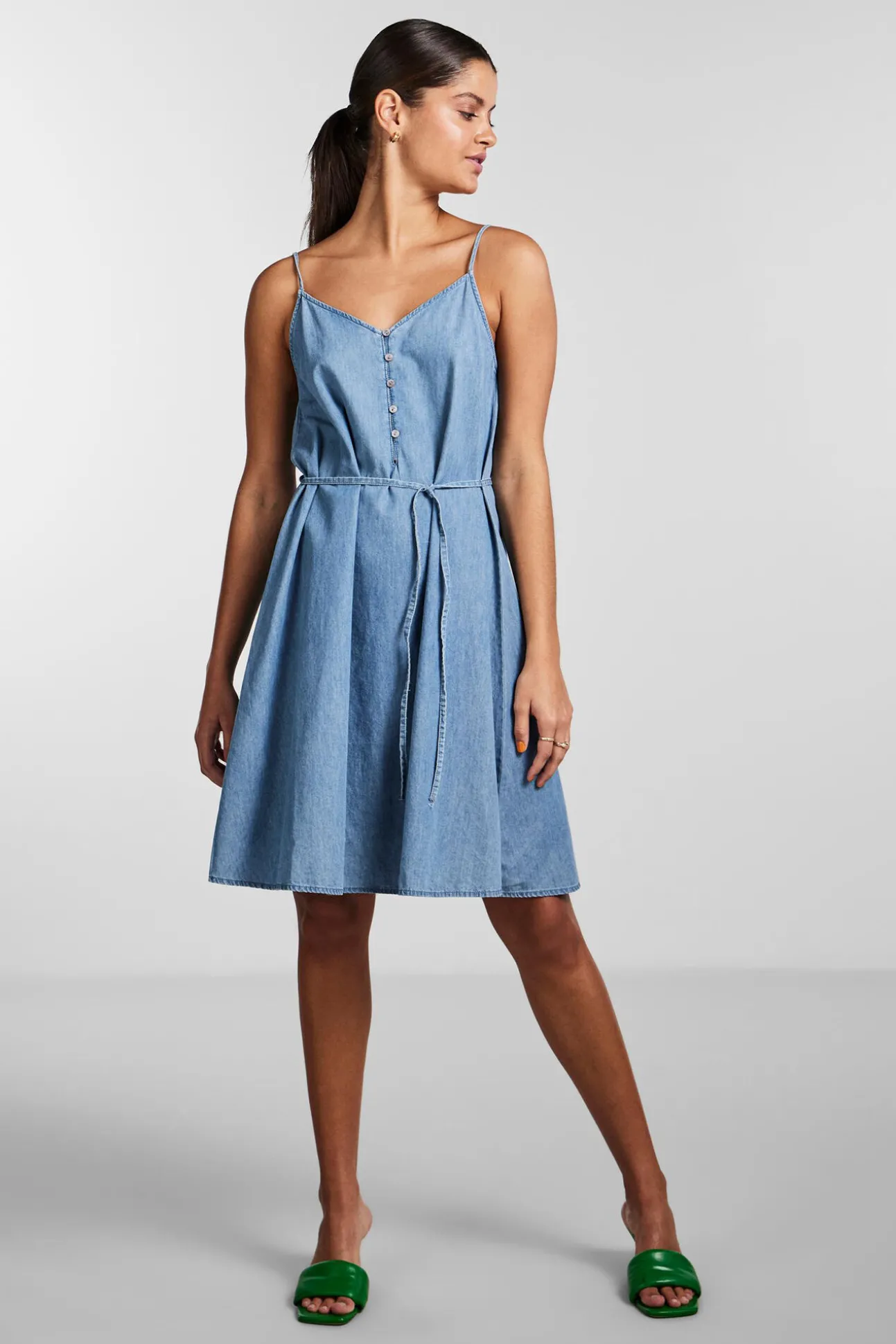 Vestido Vaquero Corto De Mujer