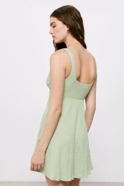 Vestido Wake