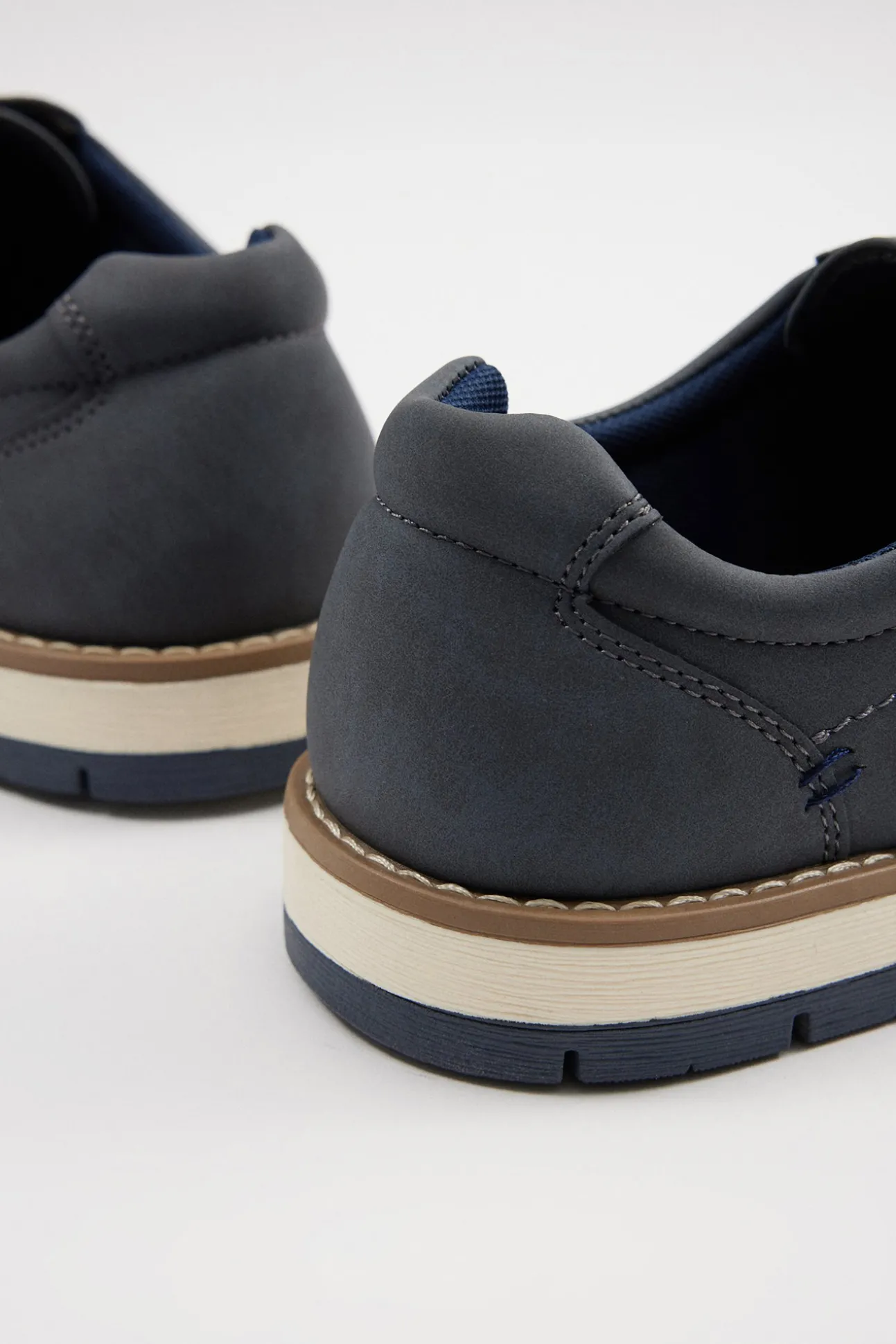 Zapato Clasico Blucher Combina