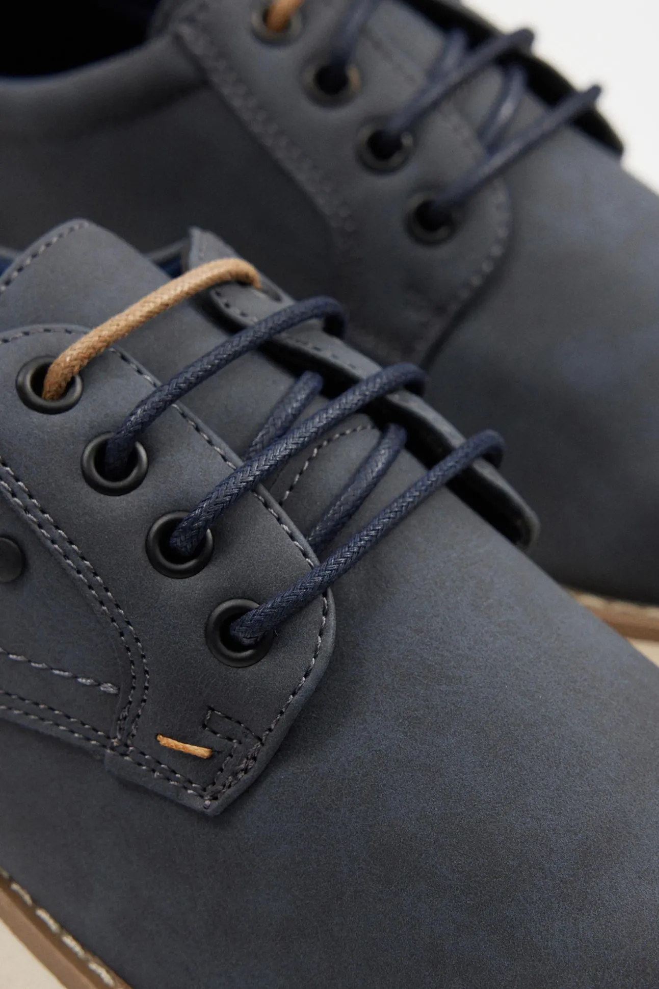Zapato Clasico Blucher Combina