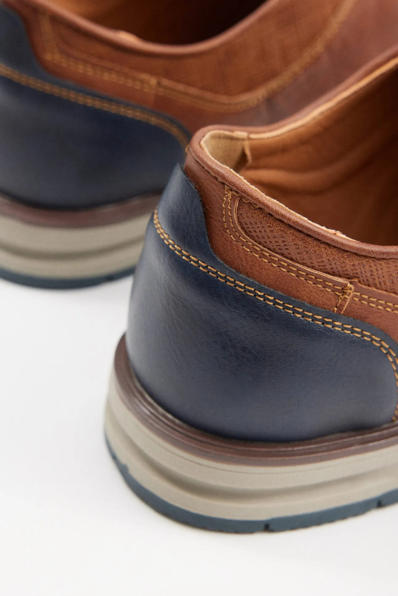Zapato Clasico Blucher Combina