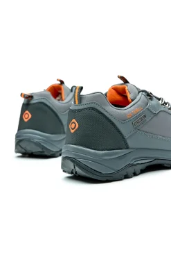 Zapato De Montana Impermeable.